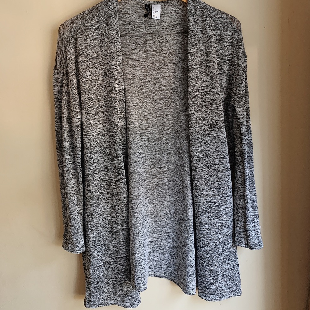 H&M Divided Grey Cardigan, Sz. S